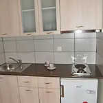 卡提卡布里酒店 Pláka