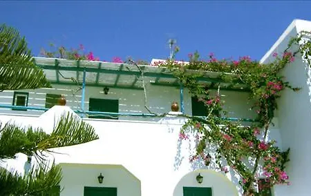 Keti Kapri 3* Plaka (Naxos)