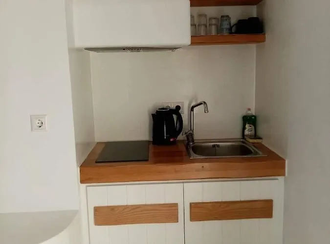 卡提卡布里酒店 3* Pláka