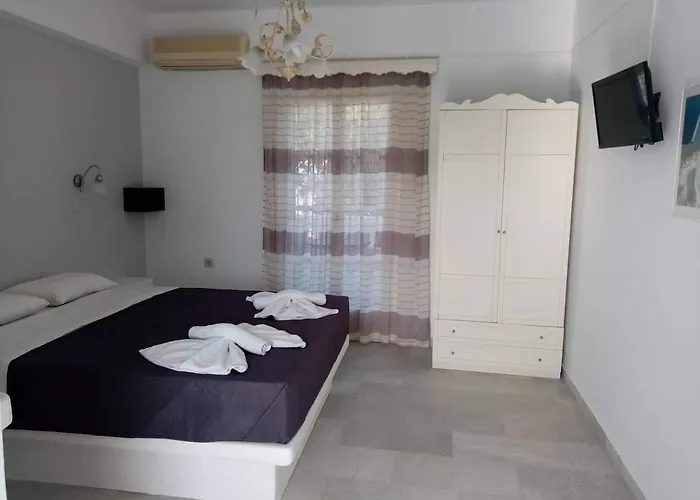 卡提卡布里酒店 3*