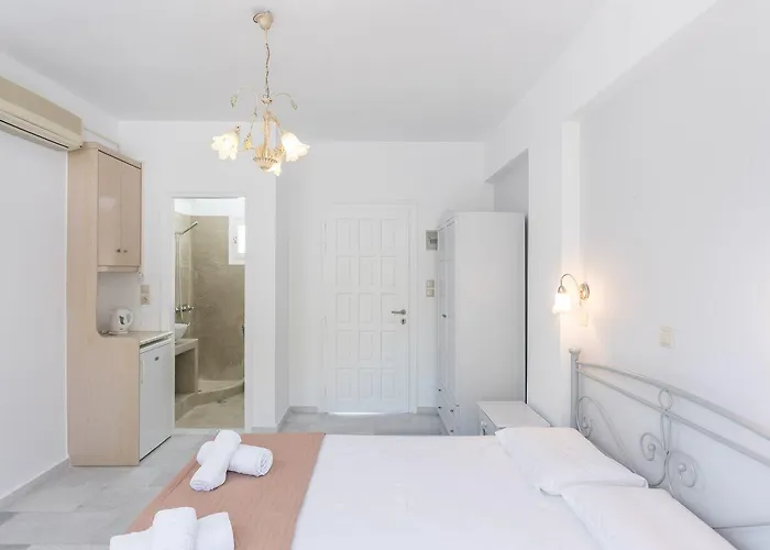 卡提卡布里酒店 3* Pláka