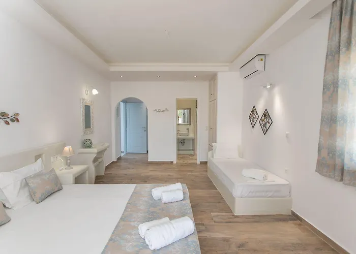 卡提卡布里酒店 3*